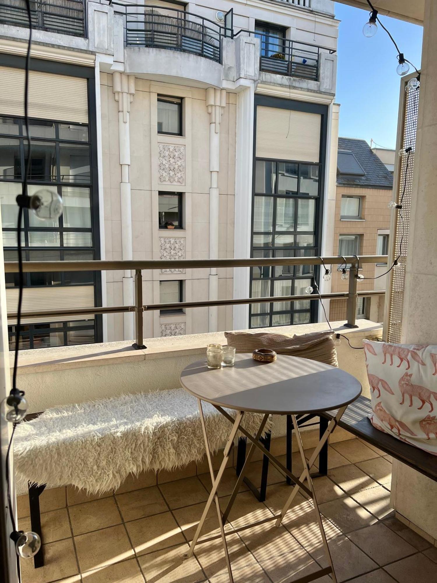 Luxelevallois Chic Stay With Balcony 800 Meters From Paris Buitenkant foto